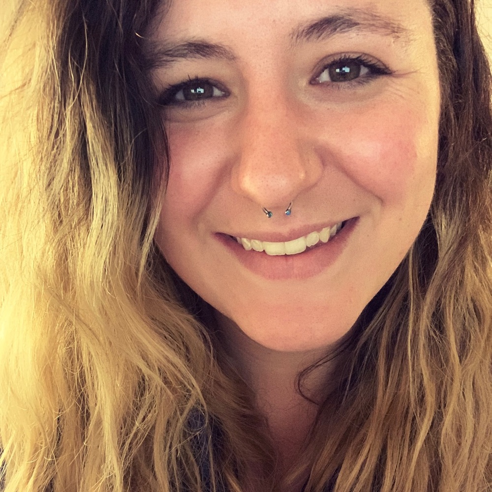 Meet your Posher, Ashley